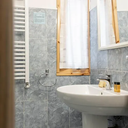 Sweet In Federighi Street Apartment Florence